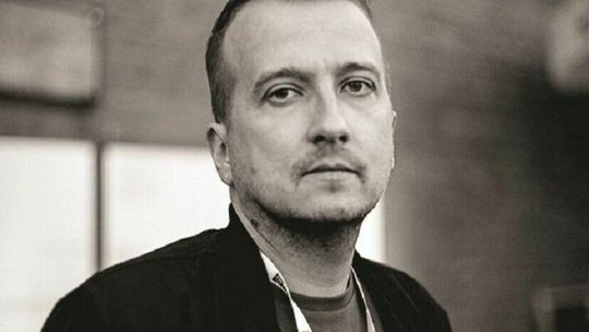 Uznany artysta dostał pracę w magistracie. Trafi do wydziału kultury