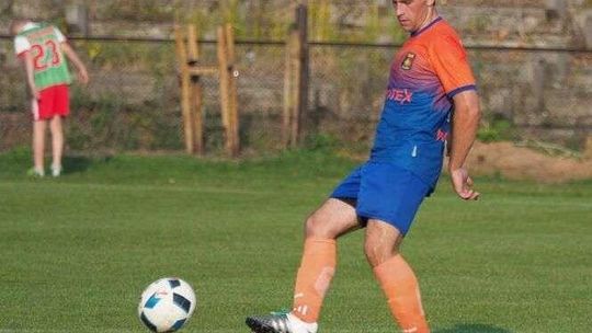 Victoria Żmudź – LKS Milanów 2:2. Prawy obrońća między słupkami