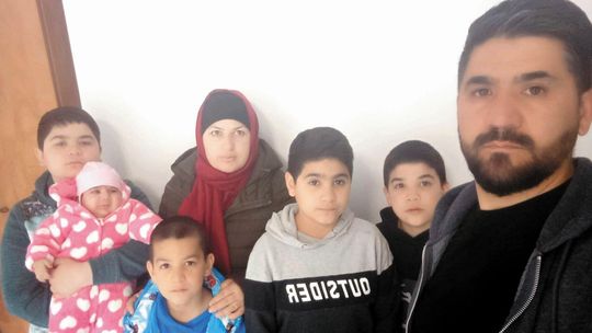 W Afganistanie pracowali z Polakami. Teraz mają dwa tygodnie żeby się wyprowadzić