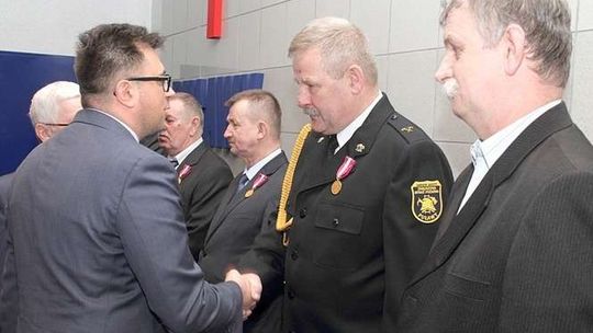 W Azotach od lat. Dostali medale i dyplomy