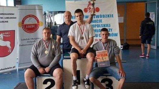 W Biłgoraju odbył się turniej strefowy do finałów OOM w podnoszeniu ciężarów