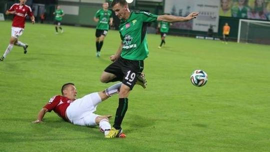 W Bydgoszczy bez goli. Górnik Łęczna zaprasza na walentynki