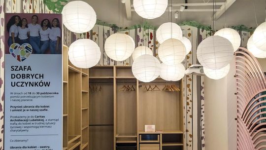W centrum handlowym w Lublinie stanęła specjalna szafa