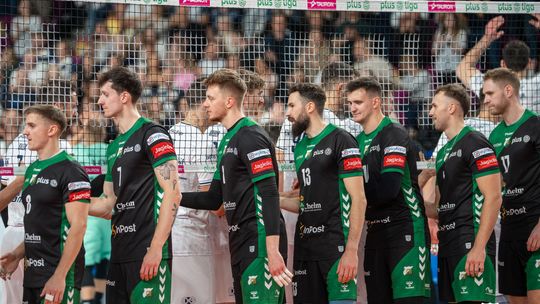 W Chełmie pożegnanie z kibicami. Wynik meczu beniaminka bardzo interesuje mistrza Polski