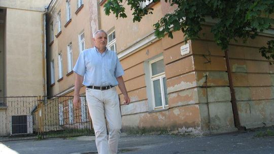 W dawnym szpitalu psychiatrycznym był areszt NKWD 