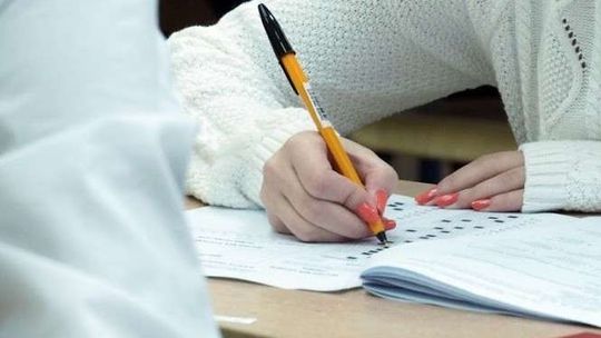 W gminie nie ma żadnej szkoły samorządowej. Radni chcą zmian, ale wójt się nie zgadza