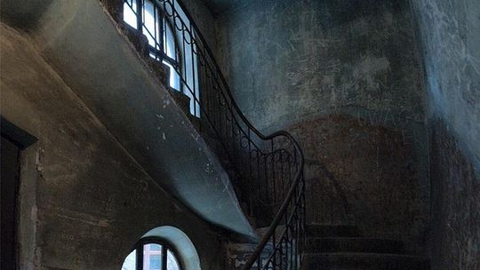 W górę i w dół. Fotografie w Galerii \"Prospero\"