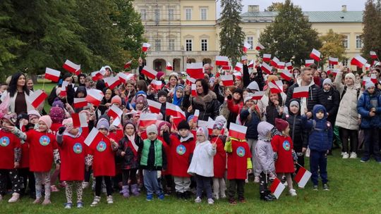 W hołdzie królowi. Uczniowie zatańczyli dla Bolesława Chrobrego