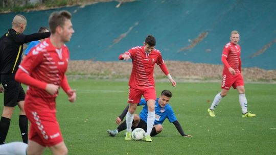 W IV lidze zagrają 24 zespoły podzielone na dwie grupy