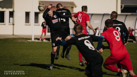 W Izbicy panują dobre nastroje, Ruch zajął miejsce tuż za podium