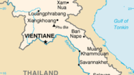 W katastrofie samolotu zginęli minister obrony Laosu i inni politycy