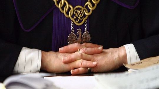 W kilka godzin skazany na osiem lat więzienia