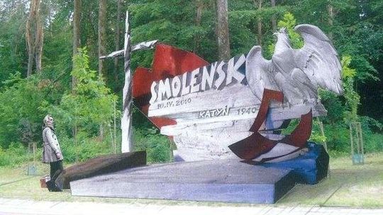 W Kraśniku ma powstać pomnik smoleński. W internecie apel o wstrzymanie prac