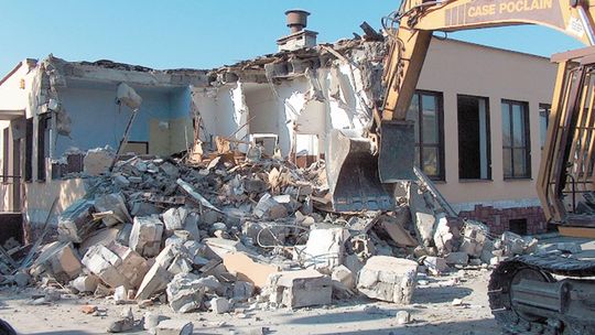 W Kurowie zapieje „Złoty Kur”. Spółdzielnia socjalna otworzy bar mleczny