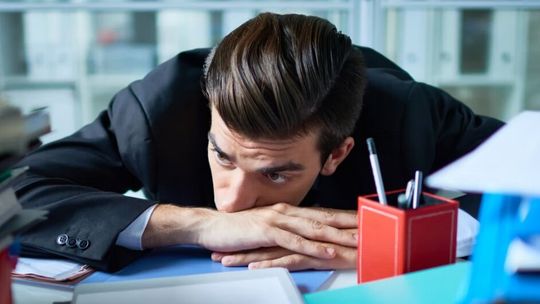 W Lubelskiem najdłużej musimy pracować na spłatę długów. Ile zarabiamy, a ile mamy do oddania?