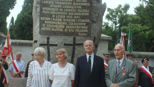 W Lublinie stanął pomnik Ofiar Wołynia. Podczas odsłonięcia wojewoda krytykował Tuska