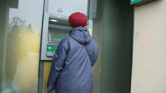 W marcu wyższa emerytura, w kwietniu „trzynastka”. ZUS pokazuje jakie to są pieniądze