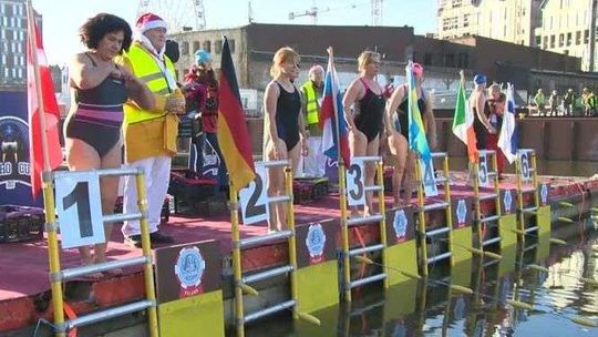 W Marinie Gdańsk odbyły się MP morsów (wideo)