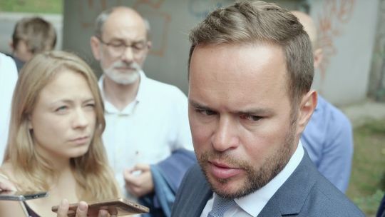 W MOSiR-ze zlikwidowali stanowisko Krzysztofa Komorskiego. Ale polityk właśnie awansował