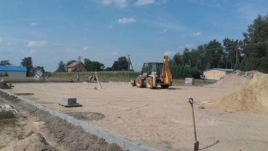 W nagrodę dostaną boisko. Budowa już ruszyła
