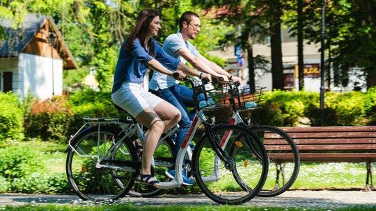 W Nałęczowie rowery miejskie za darmo dla oddających plastikowe butelki