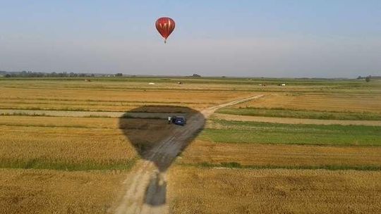W Nałęczowie trwają Balonowe Mistrzostwa Polski. Latanie to ciężka praca