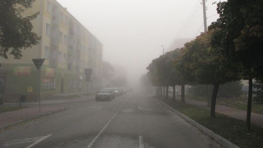 W nocy i rano jazdę utrudnią gęste mgły