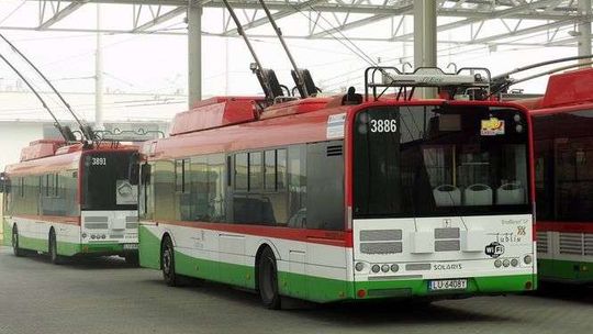 W nowych trolejbusach system policzy wszystkich pasażerów. Jest zamówienie