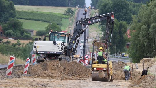 W pięć lat wydali 1,6 miliarda złotych. Gdzie jedzie się jak po stole? 