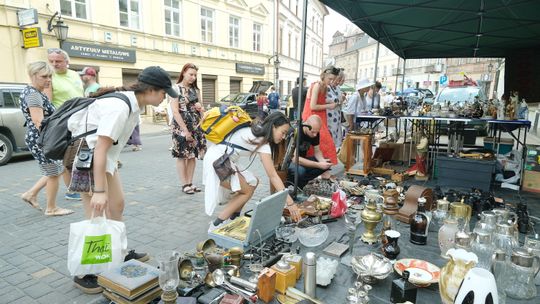 W Puławach giełda staroci się odbyła. W Lublinie urząd zakazał