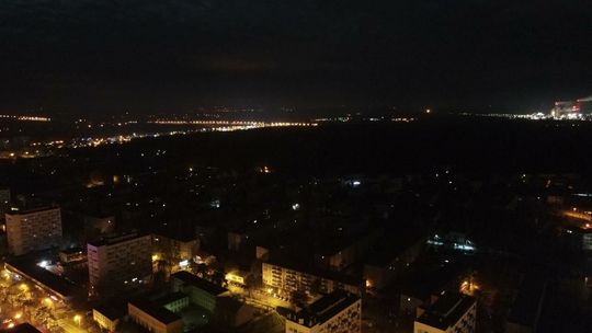 W Puławach osiedla toną w mroku. Według prezydenta to nakaz ustawowy