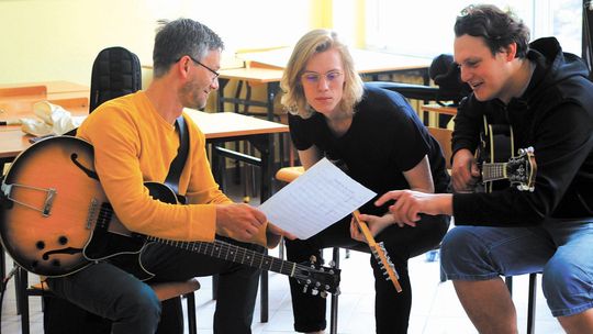 W Puławach trwają warsztaty jazzowe. "Najważniejsze jest słuchanie muzyki"