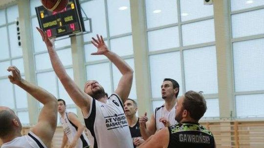 W rozgrywkach LNBA czas na walkę o medale