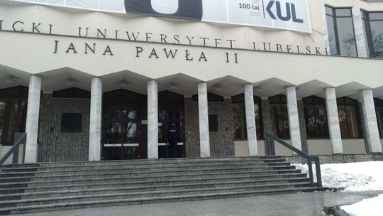 W środę na KUL debata papieska. Mają paść odpowiedzi na zarzuty wobec Jana Pawła II