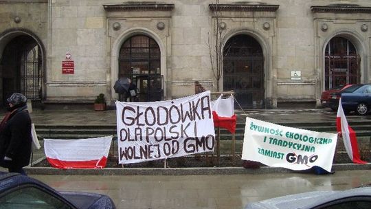 W środę przed senatem protest przeciwko GMO
