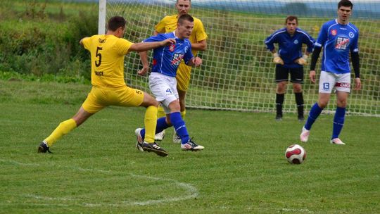 W środę przedostatnia kolejka zamojskiej \"okręgówki\"