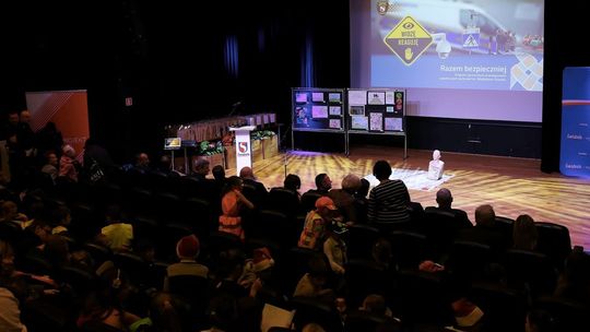 W Świdniku zamknięte szkoły, odwołane zajęcia sportowe i imprezy 