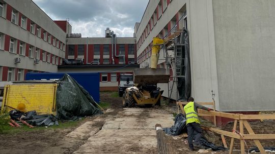 W szpitalu jak na budowie. Remonty idą pełną parą