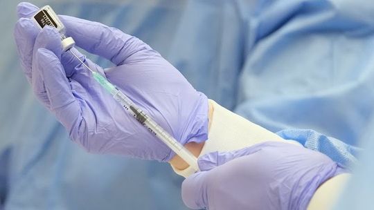 W szpitalu szczepili poza kolejką. Będzie kontrola