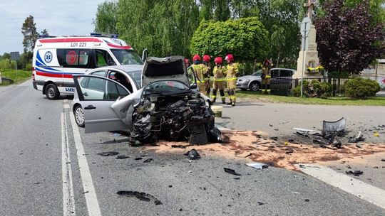W szpitalu zmarła pasażerka. Zarzuty dla sprawcy wypadku
