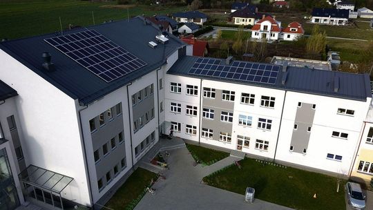 W tej szkole w ekspresowym tempie przybywa dzieci. Potrzebna kolejna rozbudowa