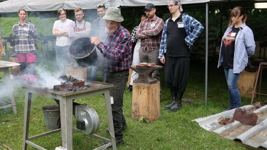 W Wojciechowie znowu kują (zdjęcia)