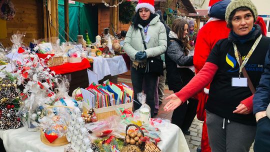 W Zamościu już czuć Boże Narodzenie. Co można kupić na Jarmarku Świątecznym?