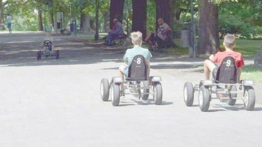 W Zamościu trwa wojna gokartowa. Licytujący chcą zdobyć kawałek miejskiego placu na wypożyczalnię