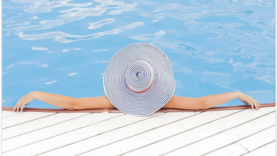 Wakacje 2020 a koronawirus. Czy wyjedziemy za granicę?