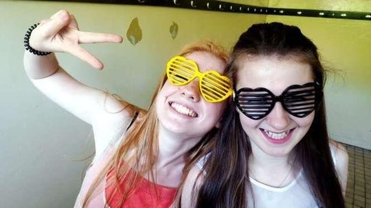 Wakacje! Koniec szkoły, czas na reset. "To najszczęśliwszy czas w roku!"