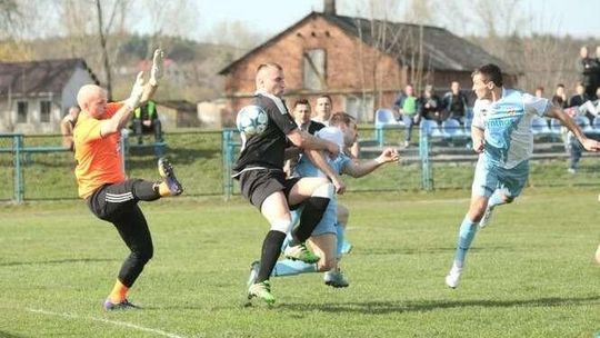 Walczyli do rozlewu krwi, wyniki czwartej ligi piłkarskiej