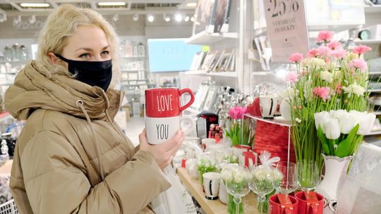 Walentynki w lubelskich sklepach. Promocje i konkursy