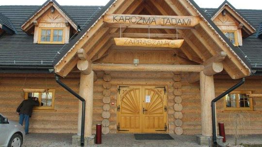 Walentynki z bólem brzucha. 60 osób zatruło się w karczmie Tadami