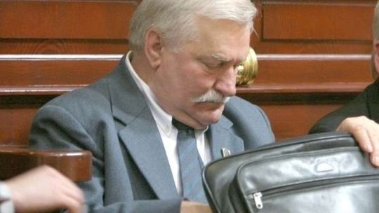 Wałęsa straci honorowe obywatelstwo Puław? Radny PiS: "Donosił na kolegów. Nie zasługuje na ten honor"